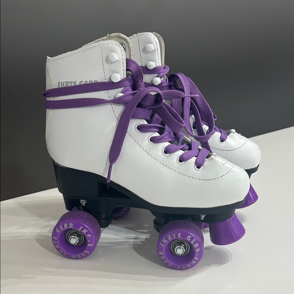 Skate Gear Purple and White Roller Skates